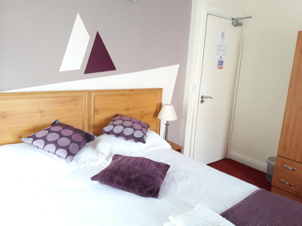 Ringbane House Bed & Breakfast Blackpool Exterior photo