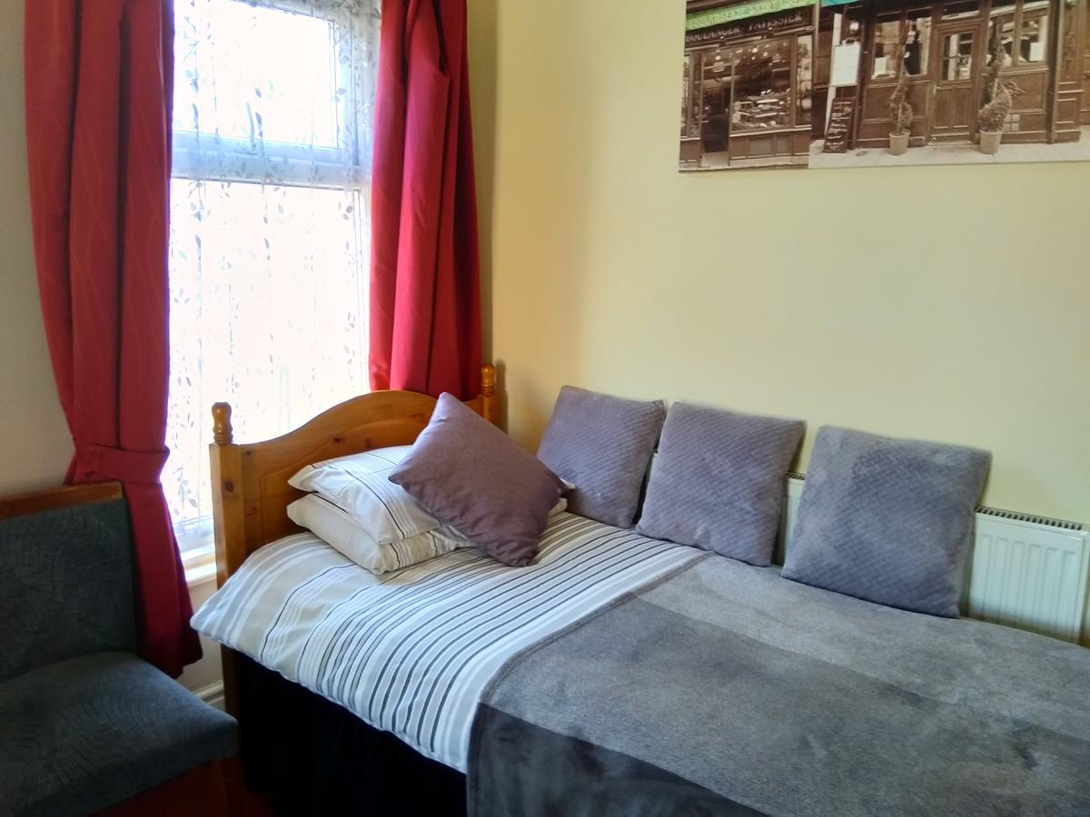 Ringbane House Bed & Breakfast Blackpool Exterior photo